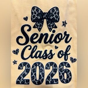 NEW Medium Senior Class of 2026 T-Shirt